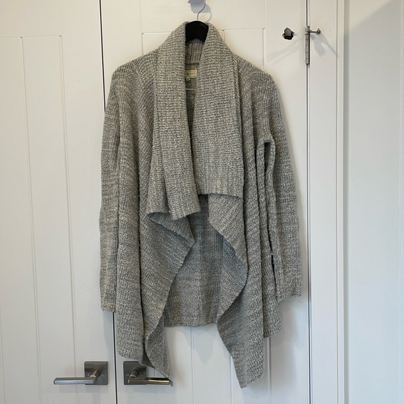 Shawl style cardigan sweater - Picture 1 of 4
